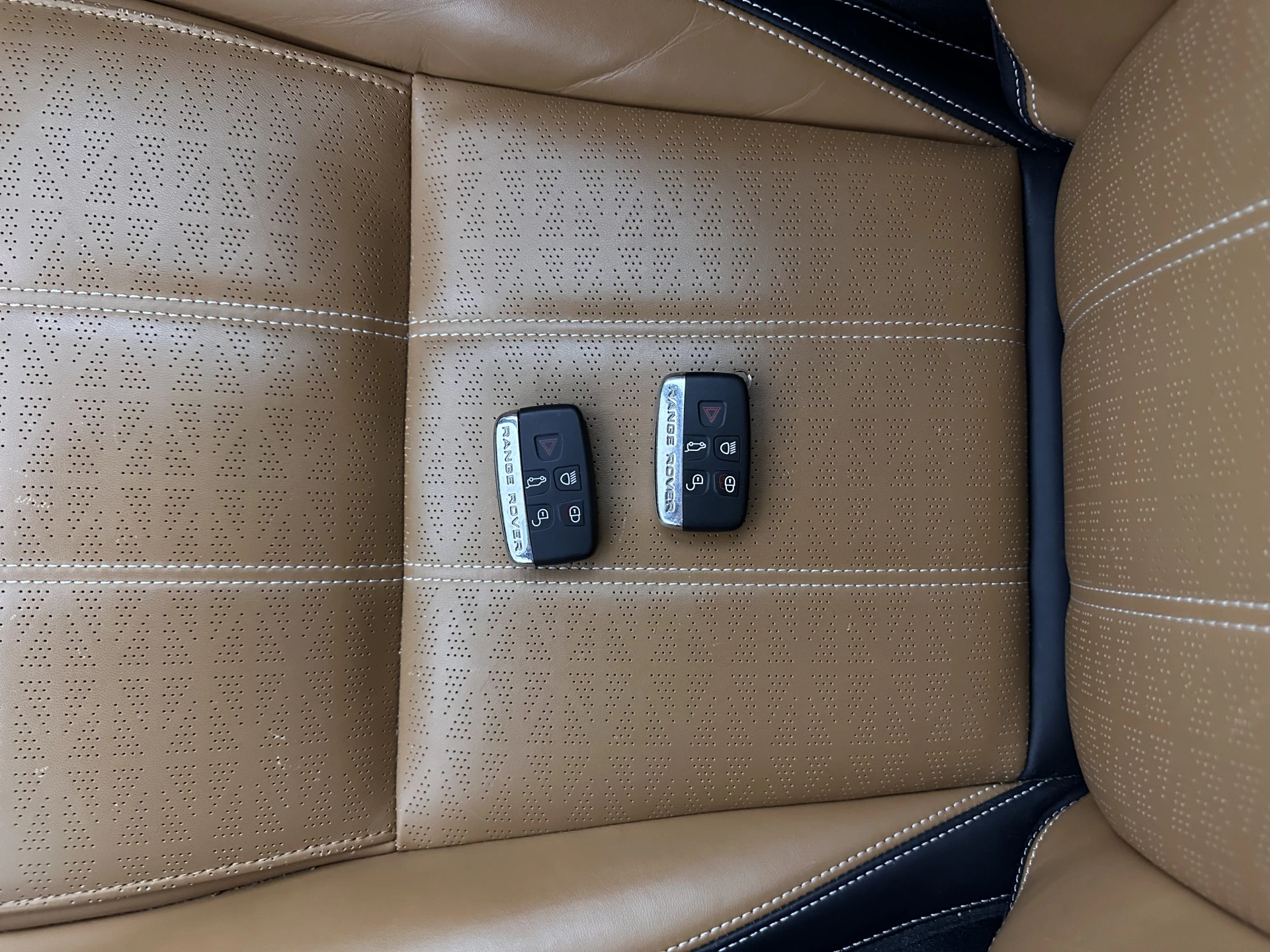 Hoofdafbeelding Land Rover Range Rover Velar