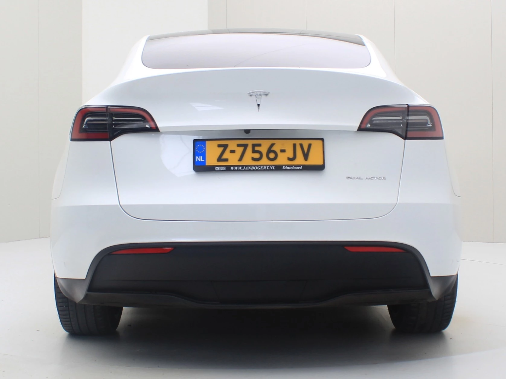 Hoofdafbeelding Tesla Model Y