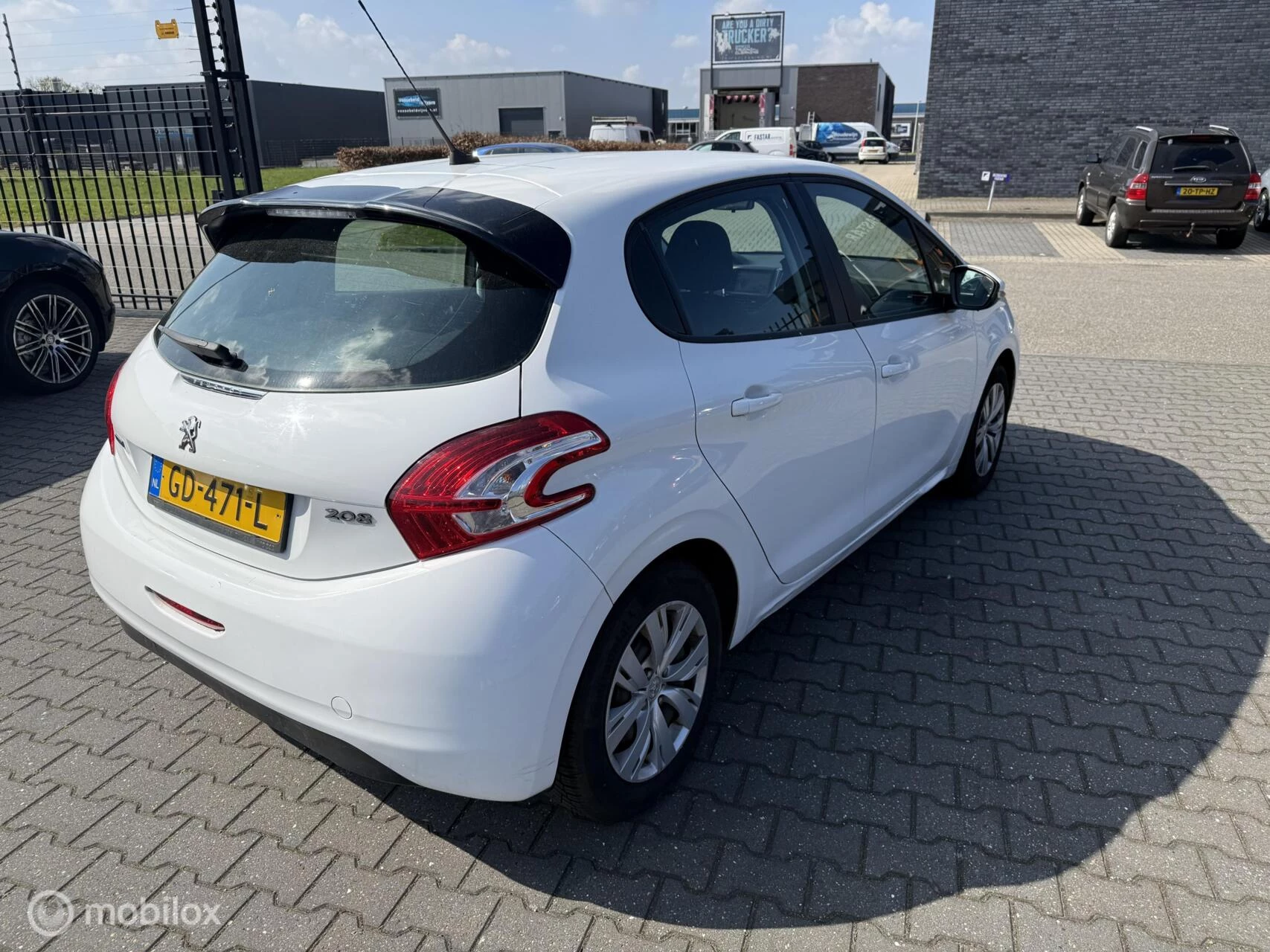 Hoofdafbeelding Peugeot 208
