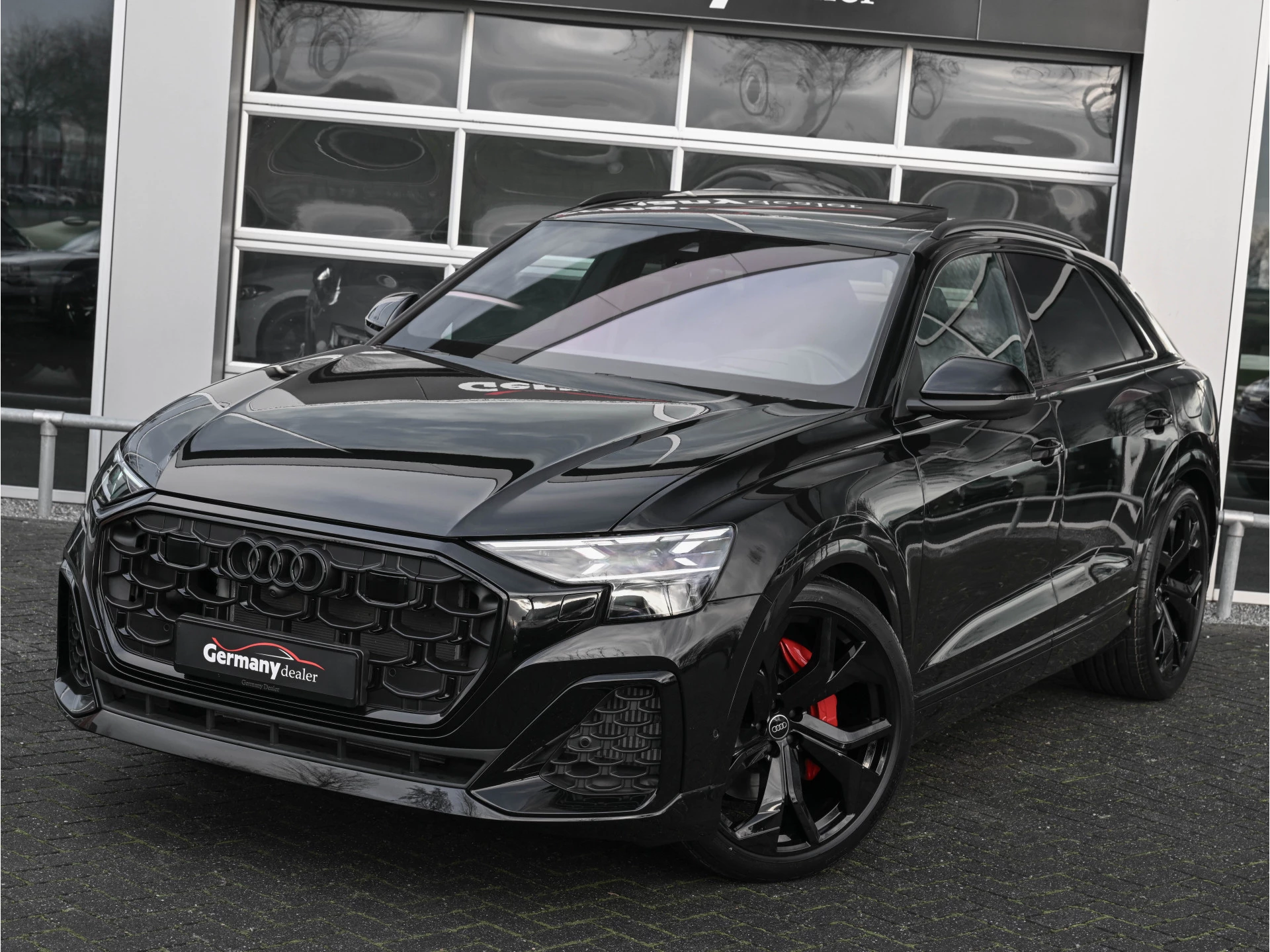 Hoofdafbeelding Audi Q8