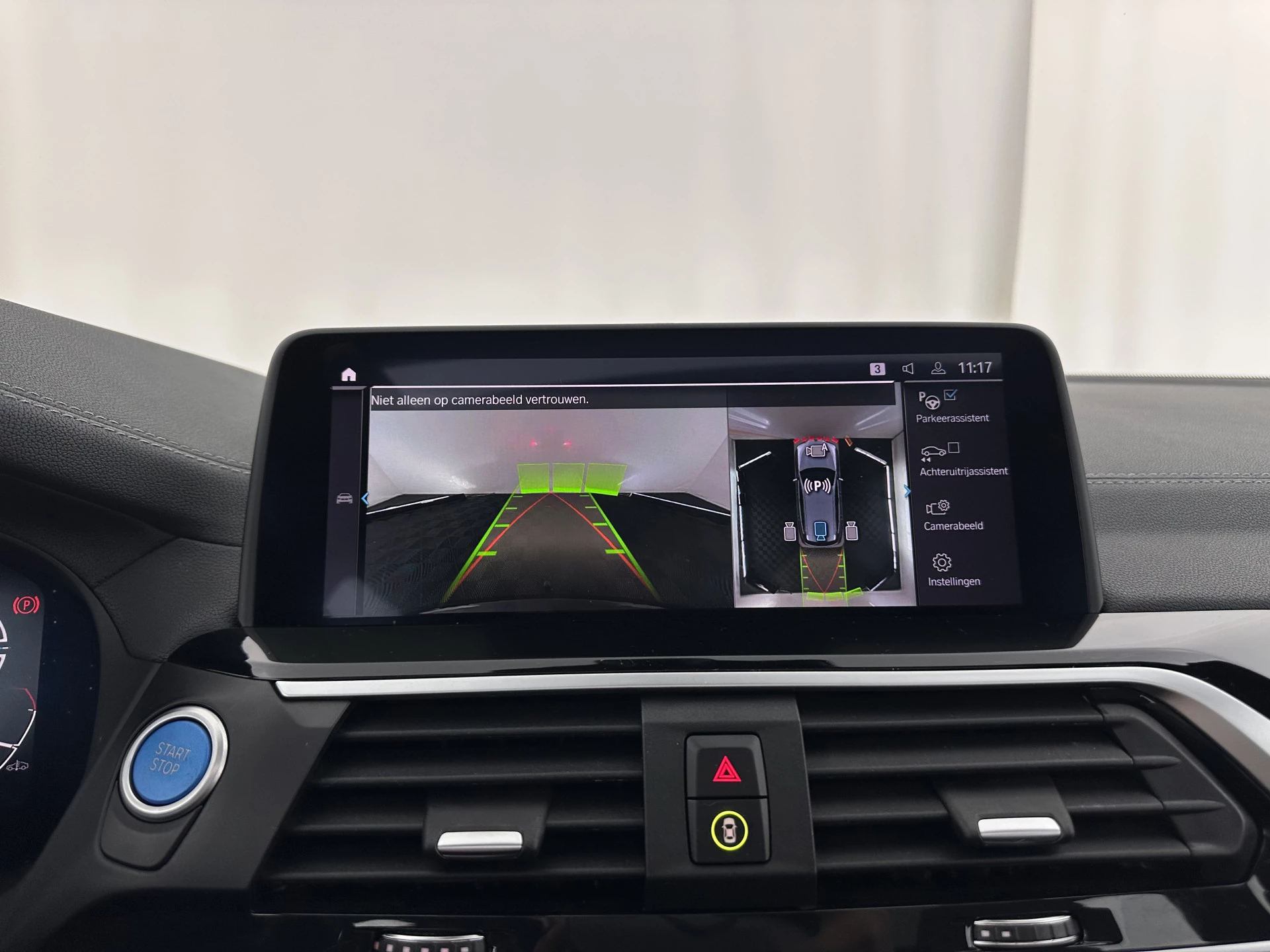 Hoofdafbeelding BMW iX3