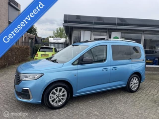 Ford Tourneo Connect 5 persoons , bijna nieuwe Demo