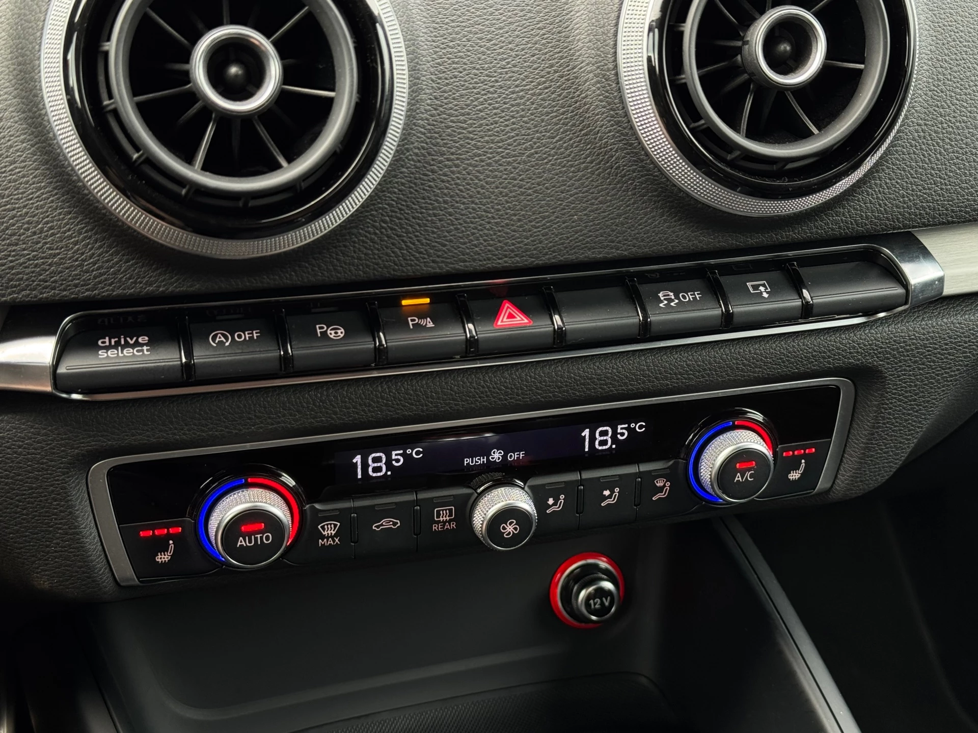 Hoofdafbeelding Audi S3