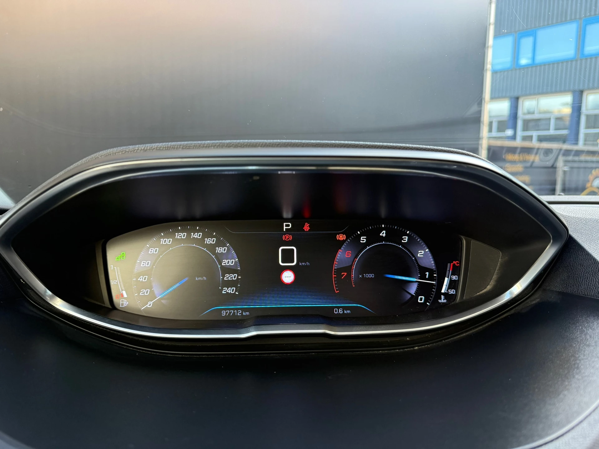 Hoofdafbeelding Peugeot 5008
