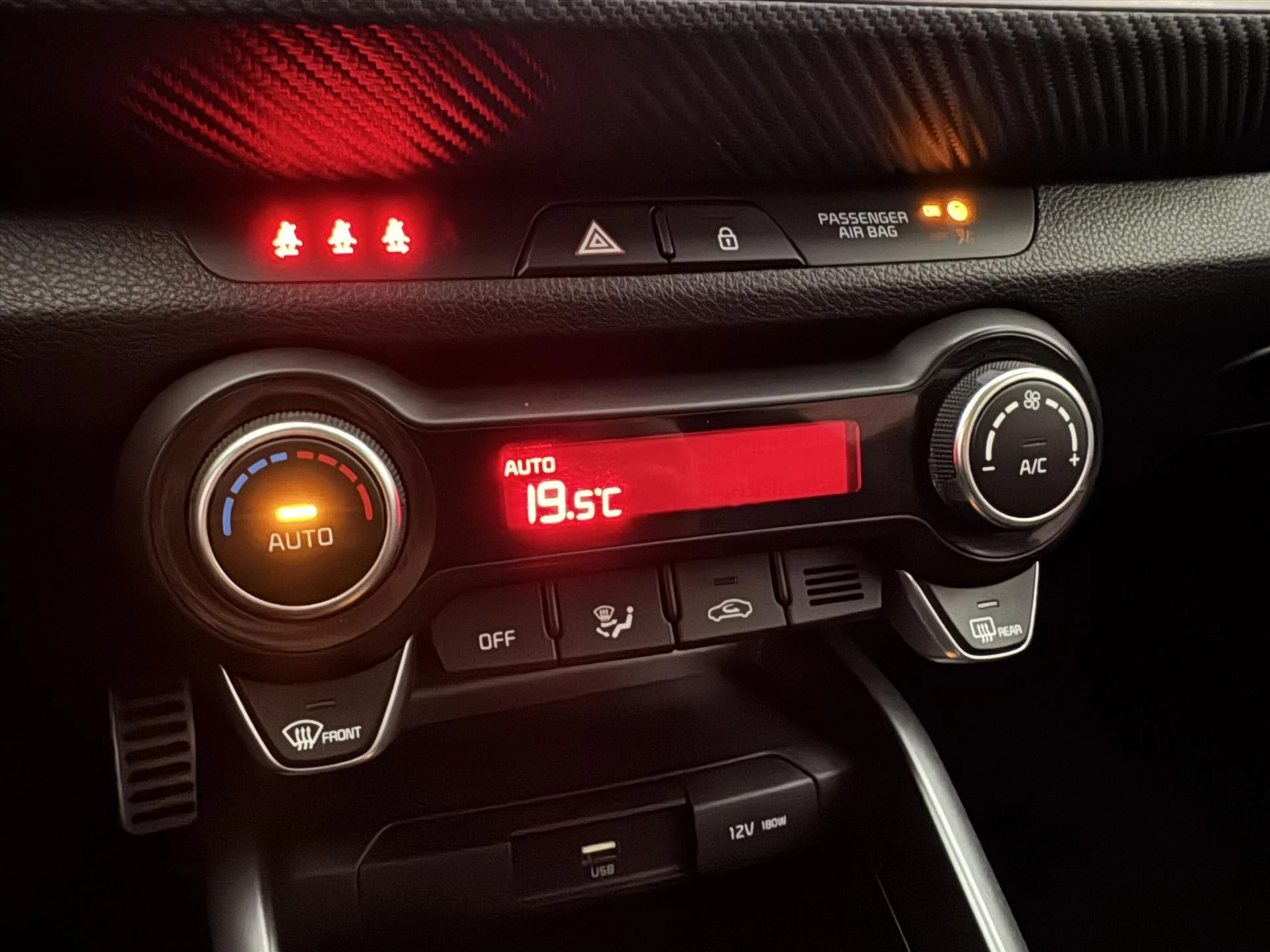 Hoofdafbeelding Kia Stonic