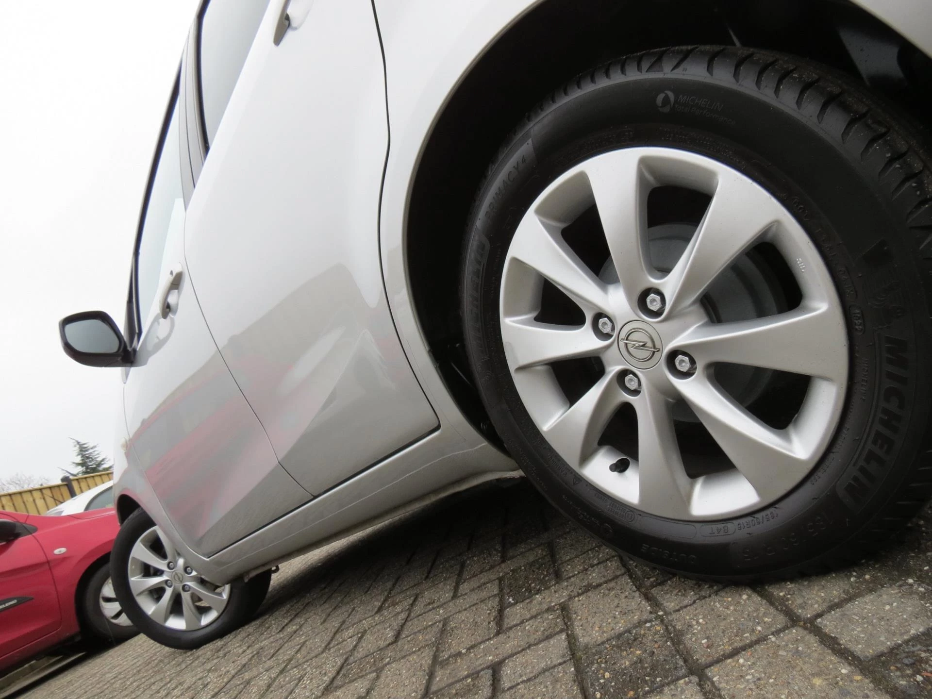 Hoofdafbeelding Opel Agila