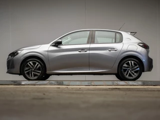 Peugeot 208 1.2 PureTech Allure Sport (APPLE CARPLAY,NAVI,CRUISE,LED,SFEERVERLICHTING,KEYLESS,CAMERA,PDC,DAB,LM VELGEN,NETTESTAAT)