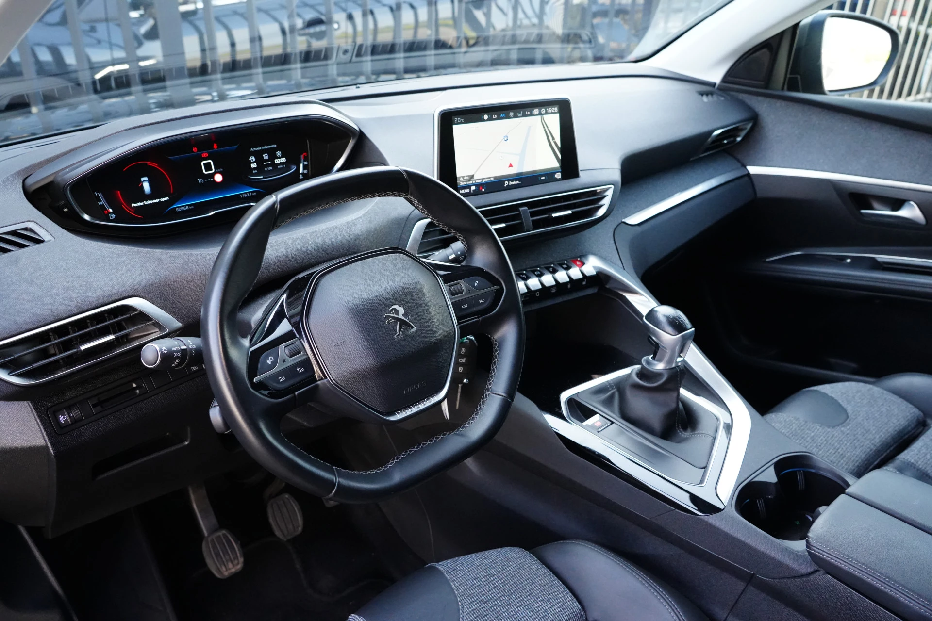 Hoofdafbeelding Peugeot 5008
