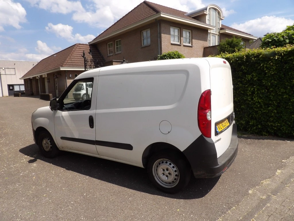 Hoofdafbeelding Opel Combo