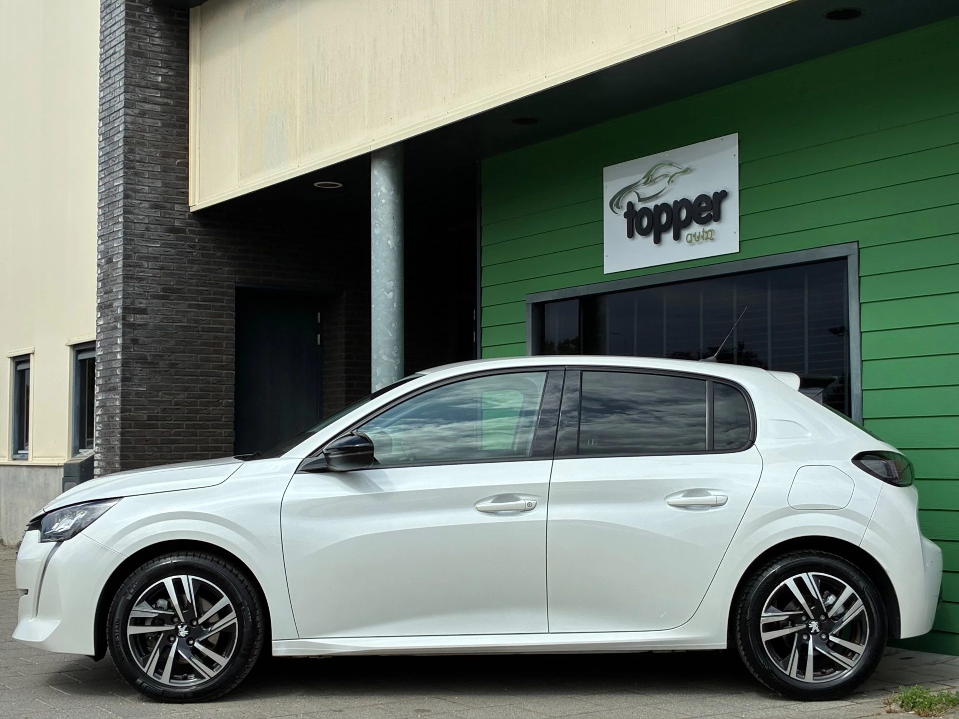 Hoofdafbeelding Peugeot 208