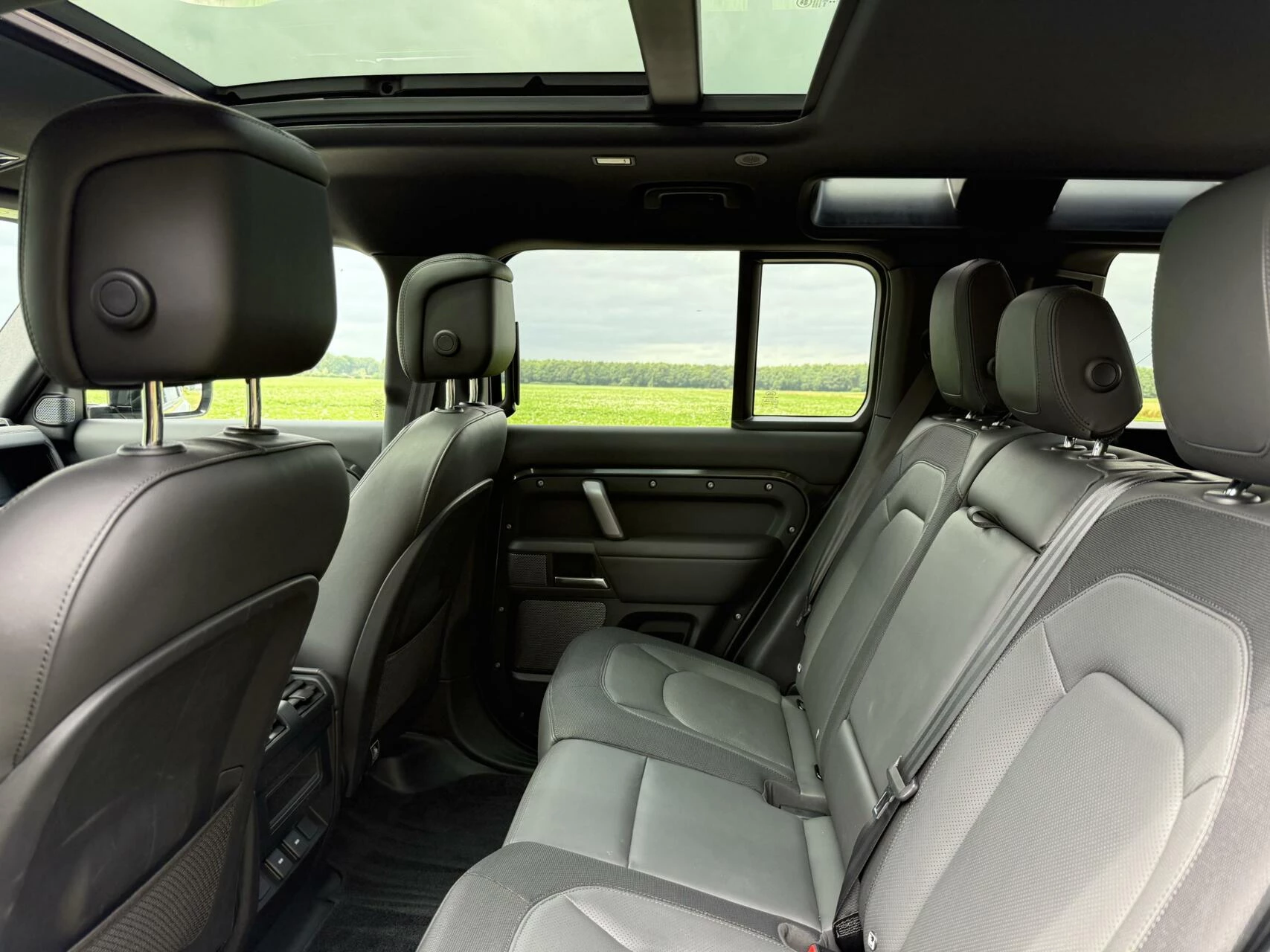 Hoofdafbeelding Land Rover Defender
