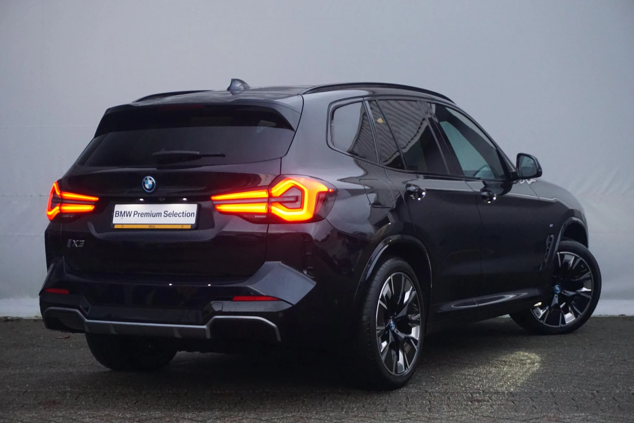 Hoofdafbeelding BMW iX3