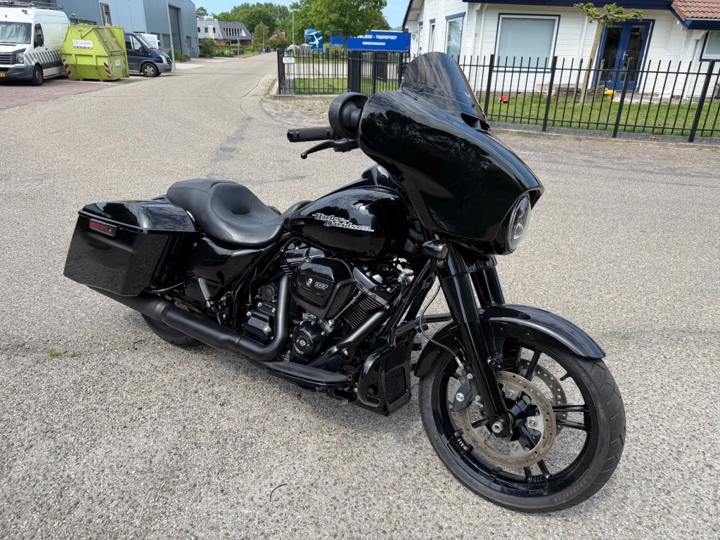 Hoofdafbeelding Harley-Davidson Street Glide