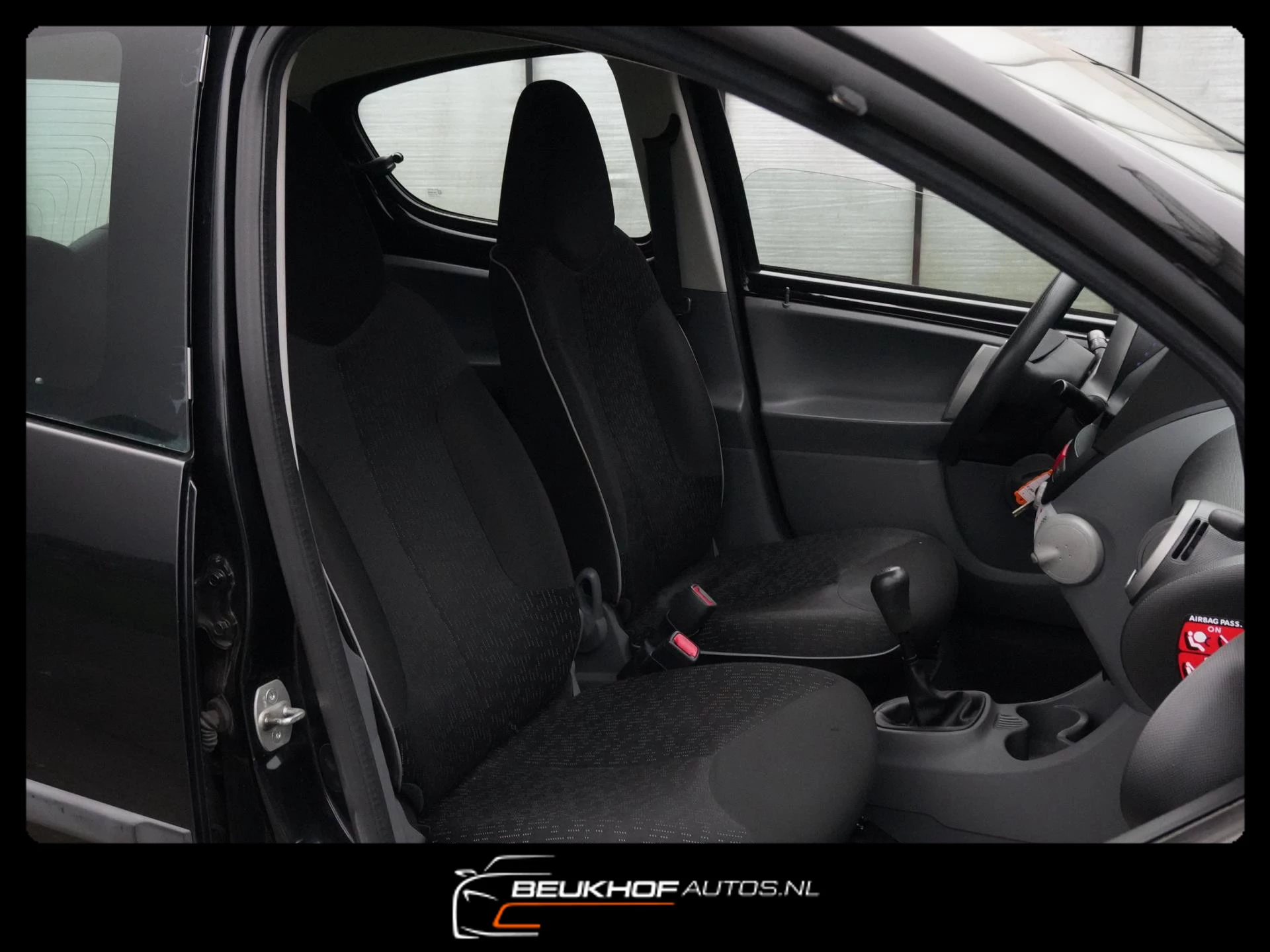 Hoofdafbeelding Peugeot 107