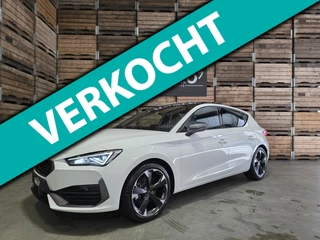 Hoofdafbeelding CUPRA Leon CUPRA Leon 1.4 e-Hybrid VZ Copper Edition Panoramadak Led Camera LM