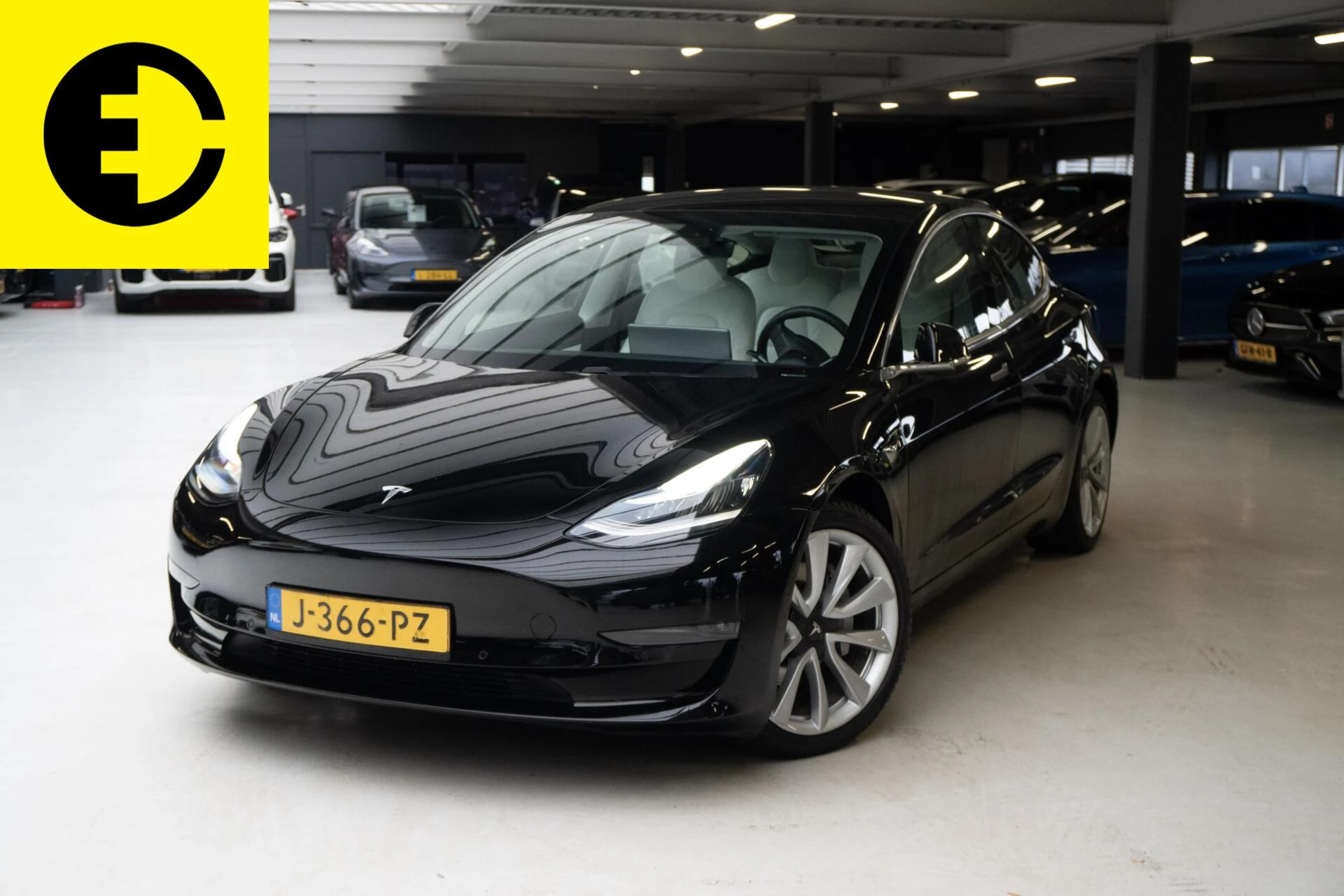 Hoofdafbeelding Tesla Model 3