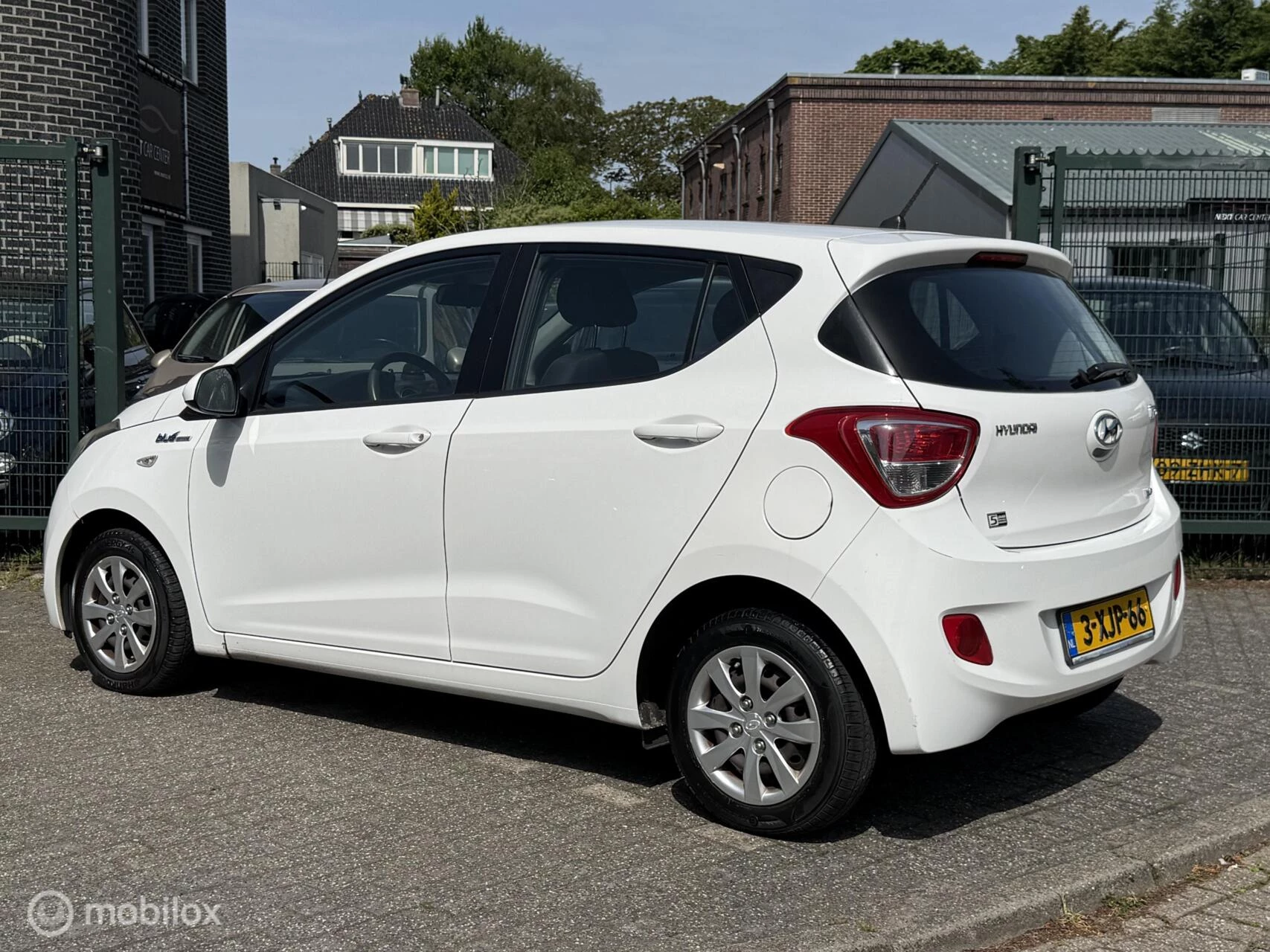 Hoofdafbeelding Hyundai i10