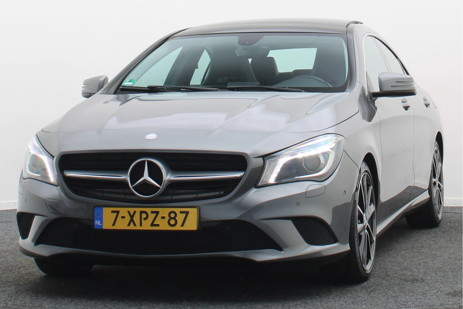 Hoofdafbeelding Mercedes-Benz CLA