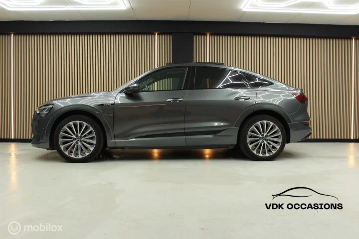Hoofdafbeelding Audi e-tron