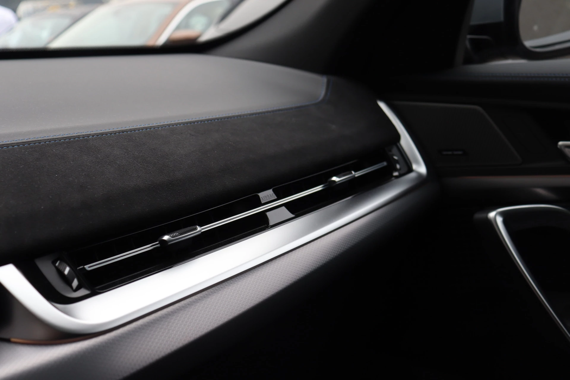 Hoofdafbeelding BMW iX2