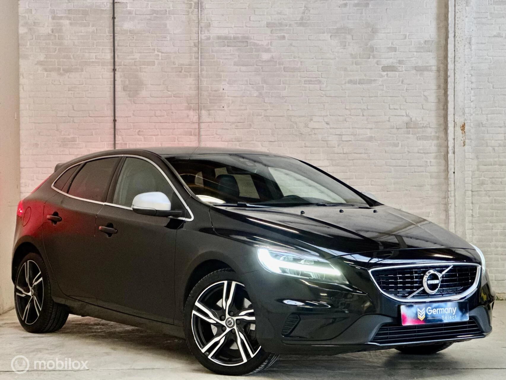 Hoofdafbeelding Volvo V40