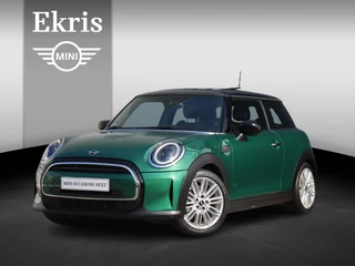 Mini 3-deurs Cooper | Classic + Comfort Plus Pakket + Panodak + Trekhaak (Fietsendrager) + Sportstoelen + Apple Carplay + Comfort Acces + Verwarmbare Voorstoelen + 17'' LMV