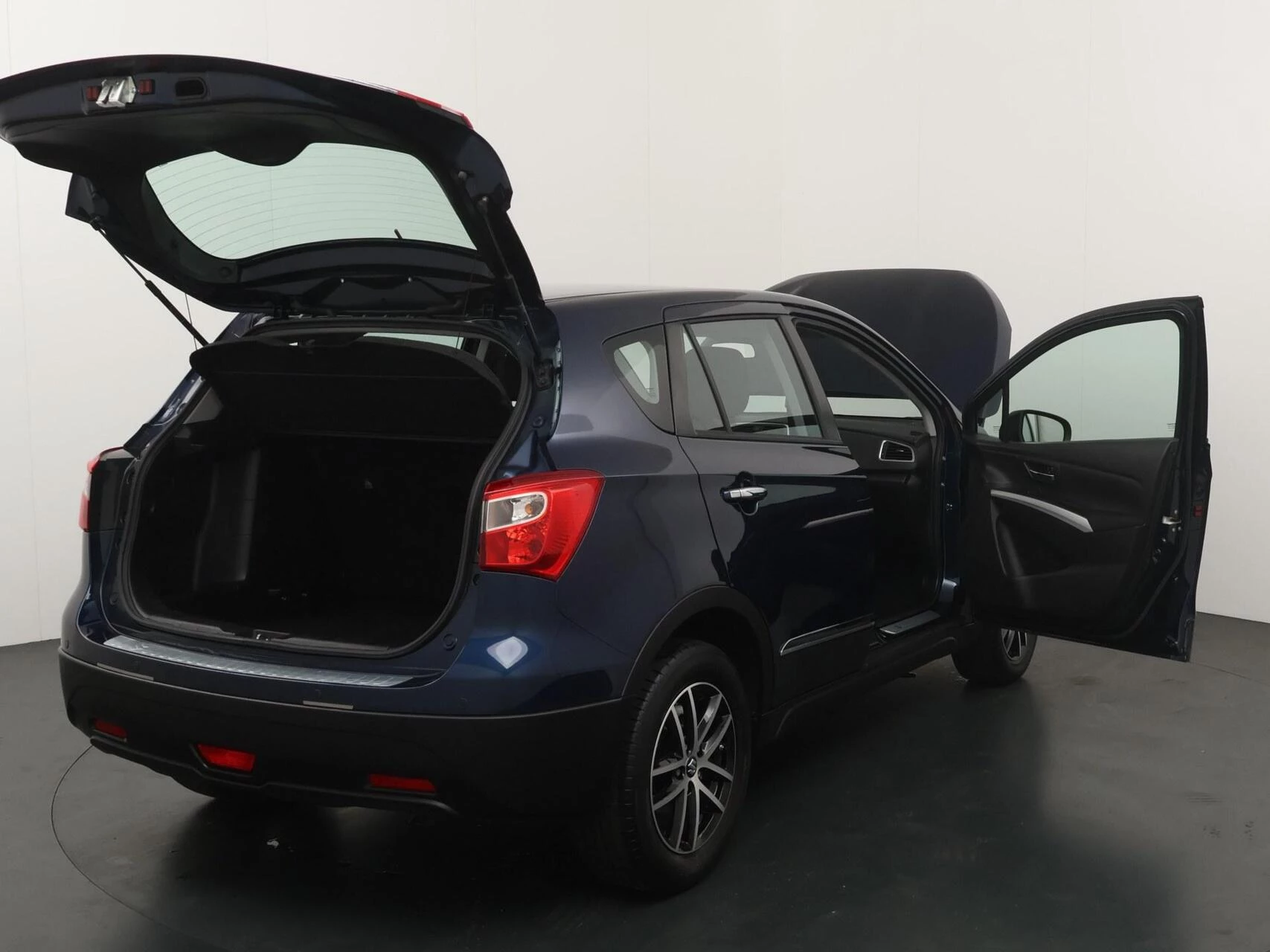 Hoofdafbeelding Suzuki S-Cross