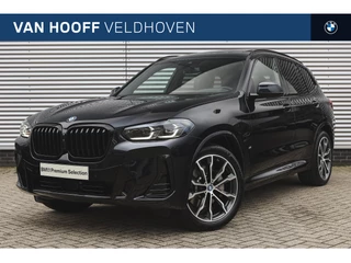 BMW X3 xDrive30e High Executive M Sport Automaat / Panoramadak / Sportstoelen / Stoelverwarming / Adaptieve LED / Parking Assistant Plus / Active Cruise Control / Kardon Kardon
