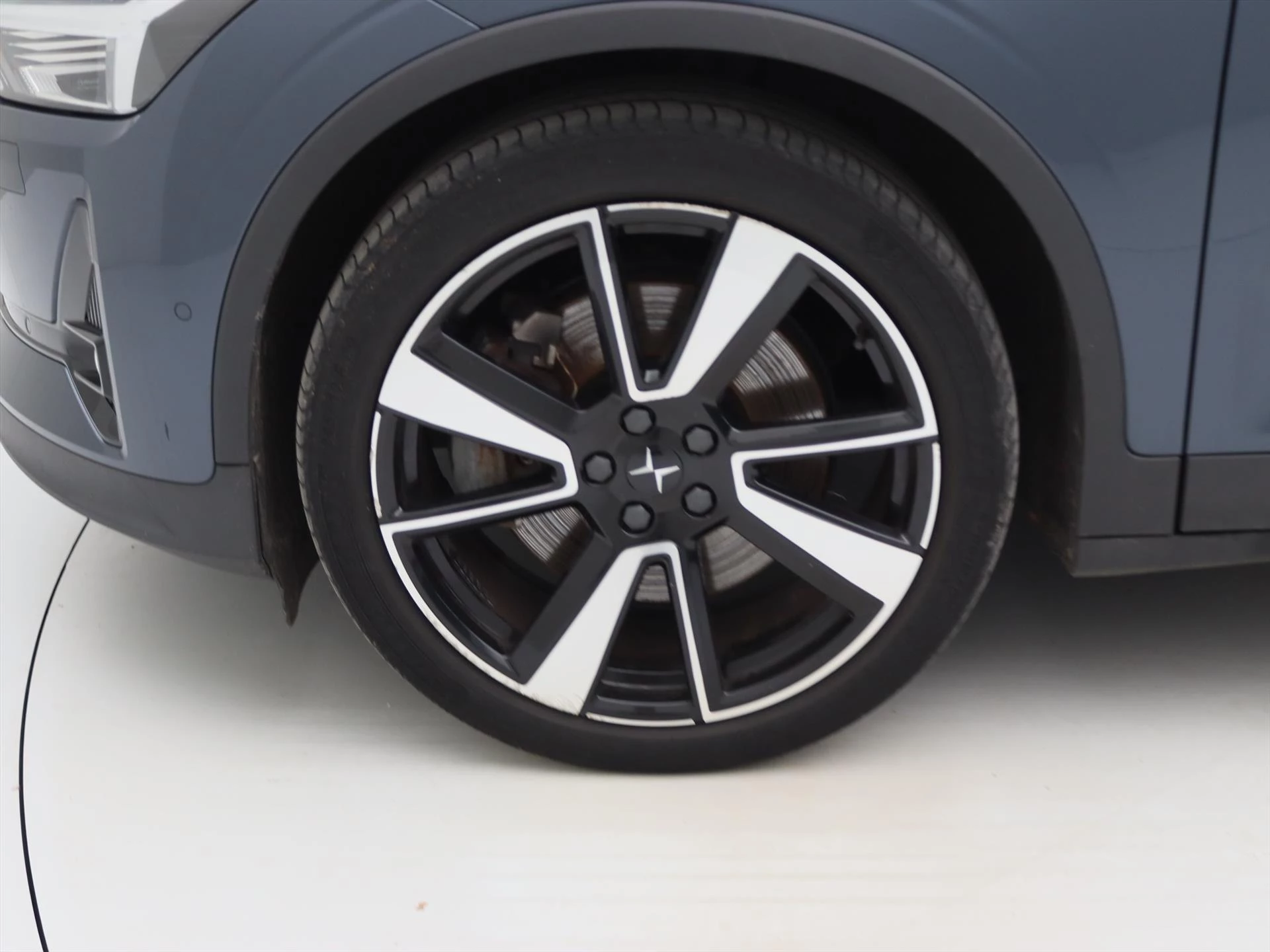 Hoofdafbeelding Polestar 2