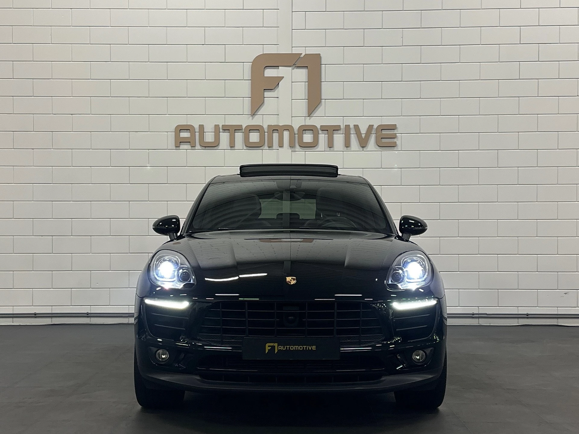 Hoofdafbeelding Porsche Macan