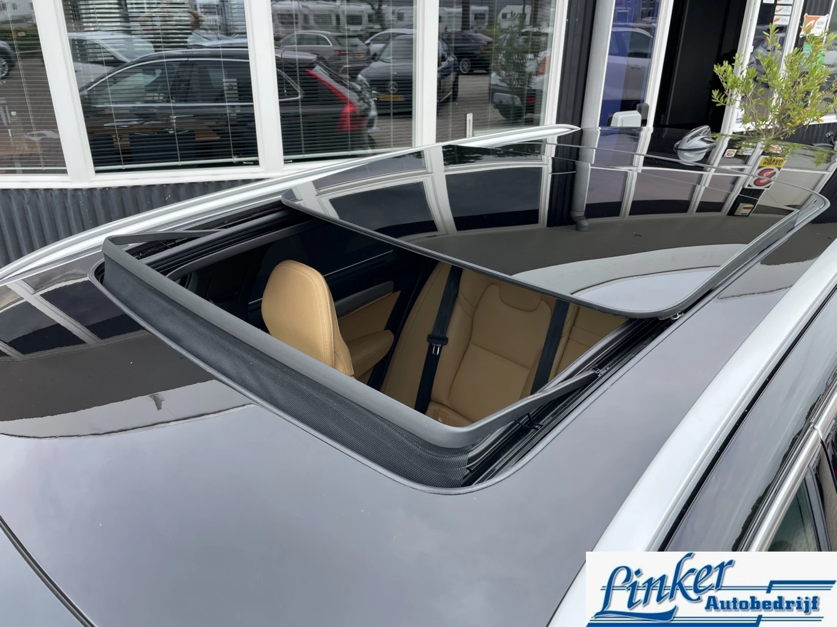 Hoofdafbeelding Volvo V90