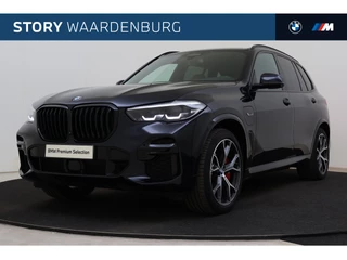 BMW X5 xDrive45e High Executive M Sport Automaat / Trekhaak / Sportstoelen / Parking Assistant Plus / Comfort Access / Stoelverwarming / Live Cockpit Professional