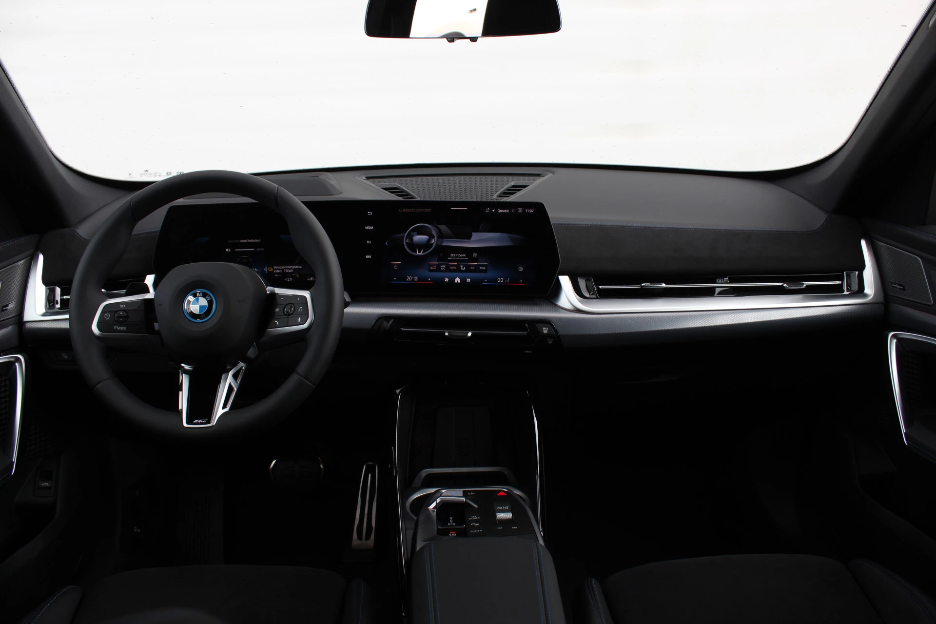Hoofdafbeelding BMW iX1