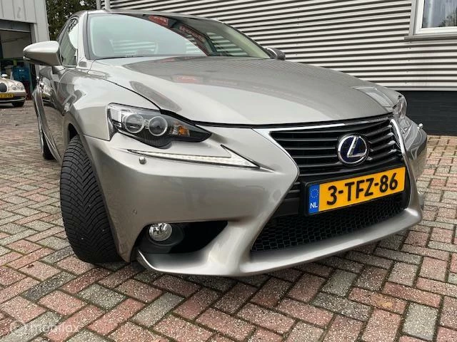 Hoofdafbeelding Lexus IS