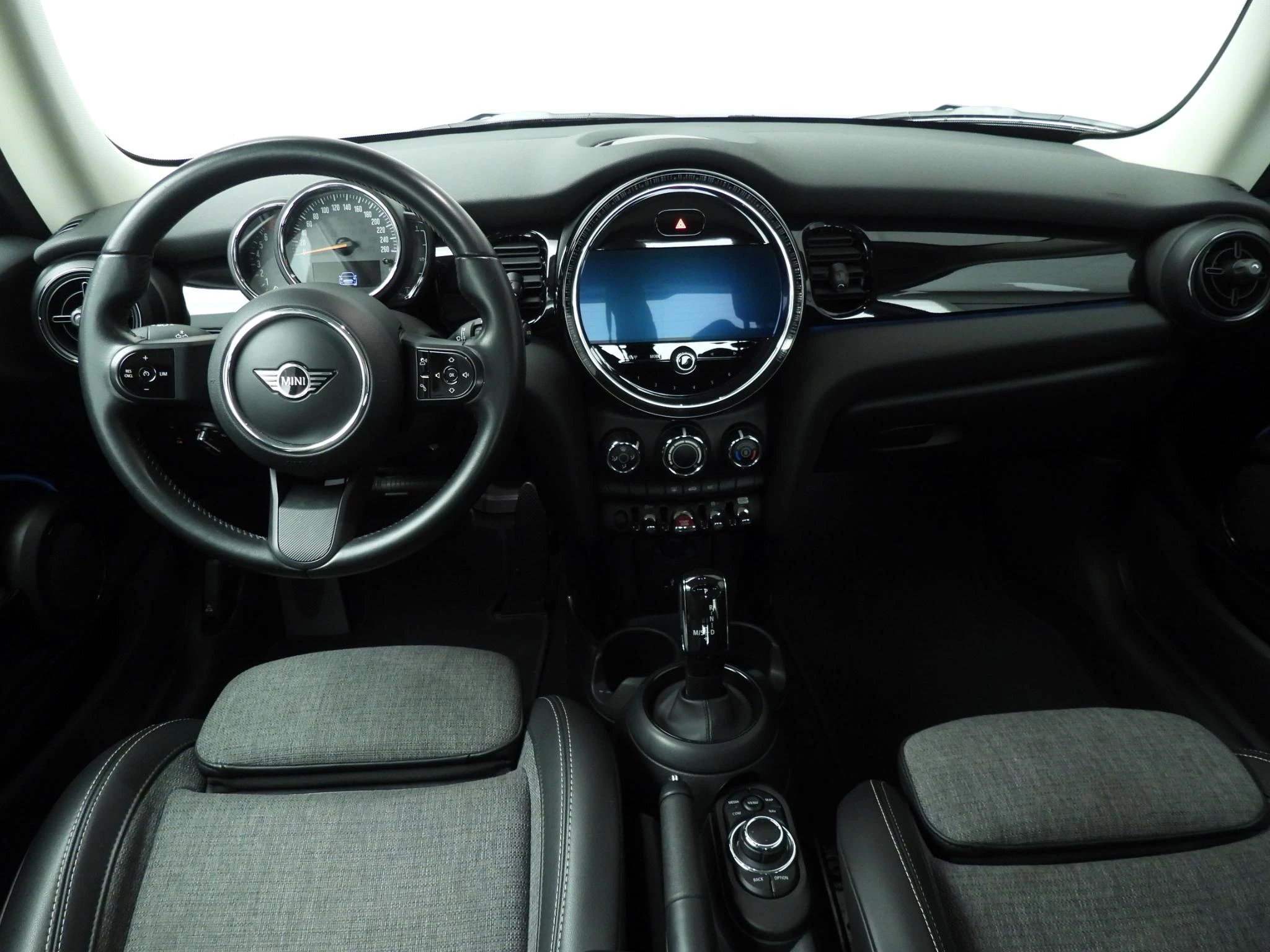 Hoofdafbeelding MINI 3-deurs