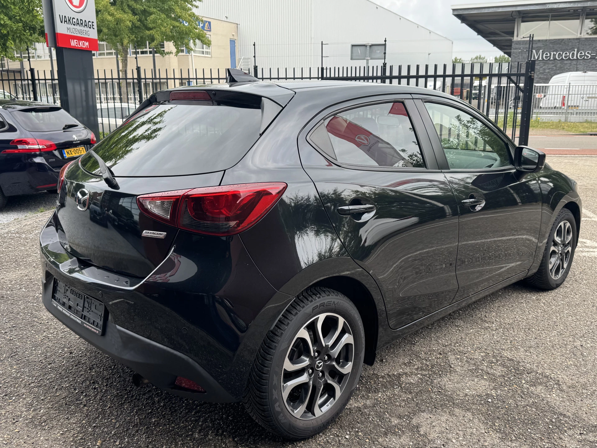 Hoofdafbeelding Mazda 2