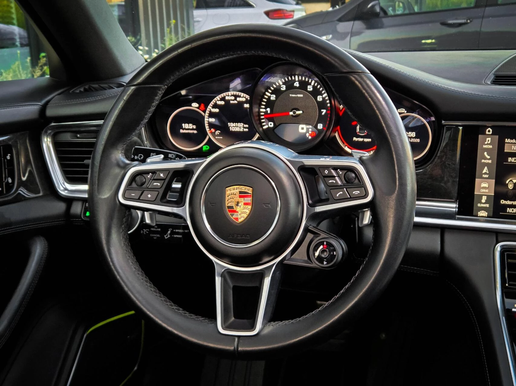 Hoofdafbeelding Porsche Panamera