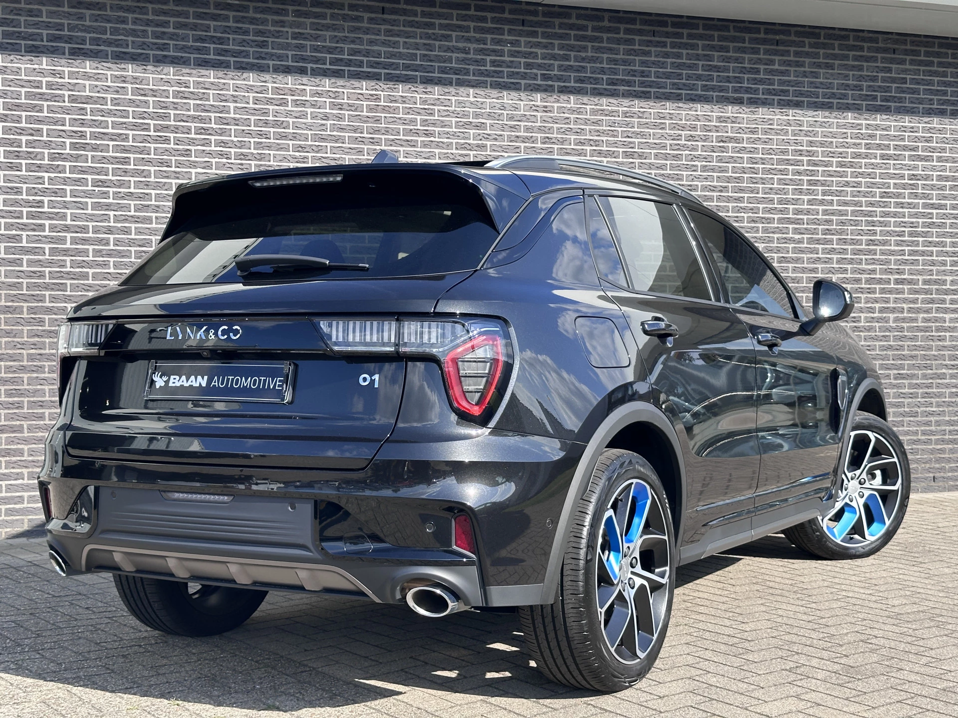Hoofdafbeelding Lynk & Co 01