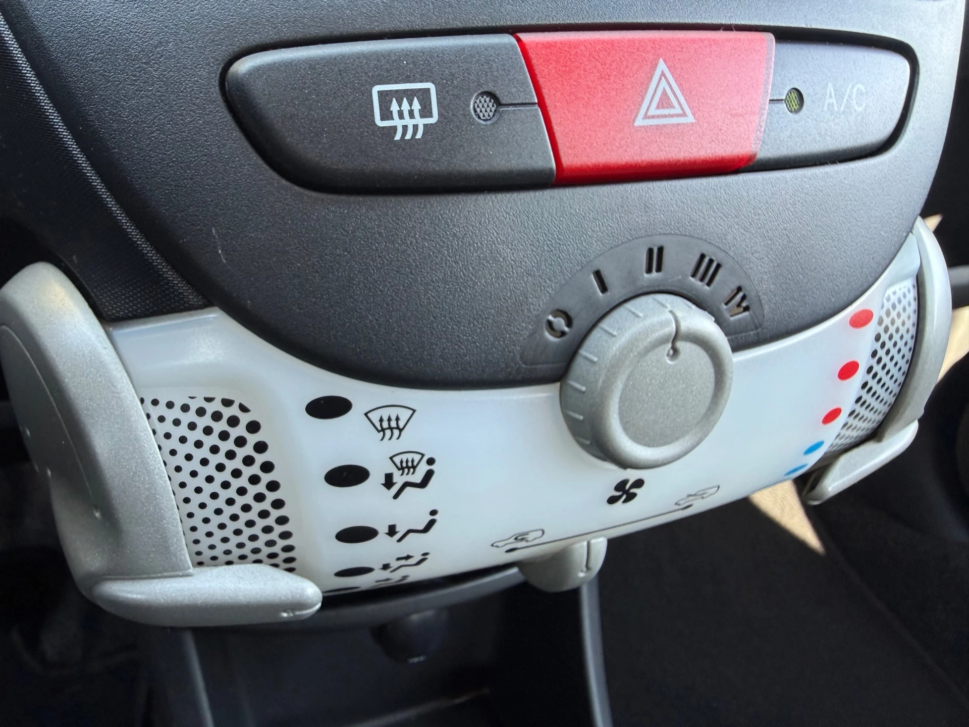 Hoofdafbeelding Peugeot 107