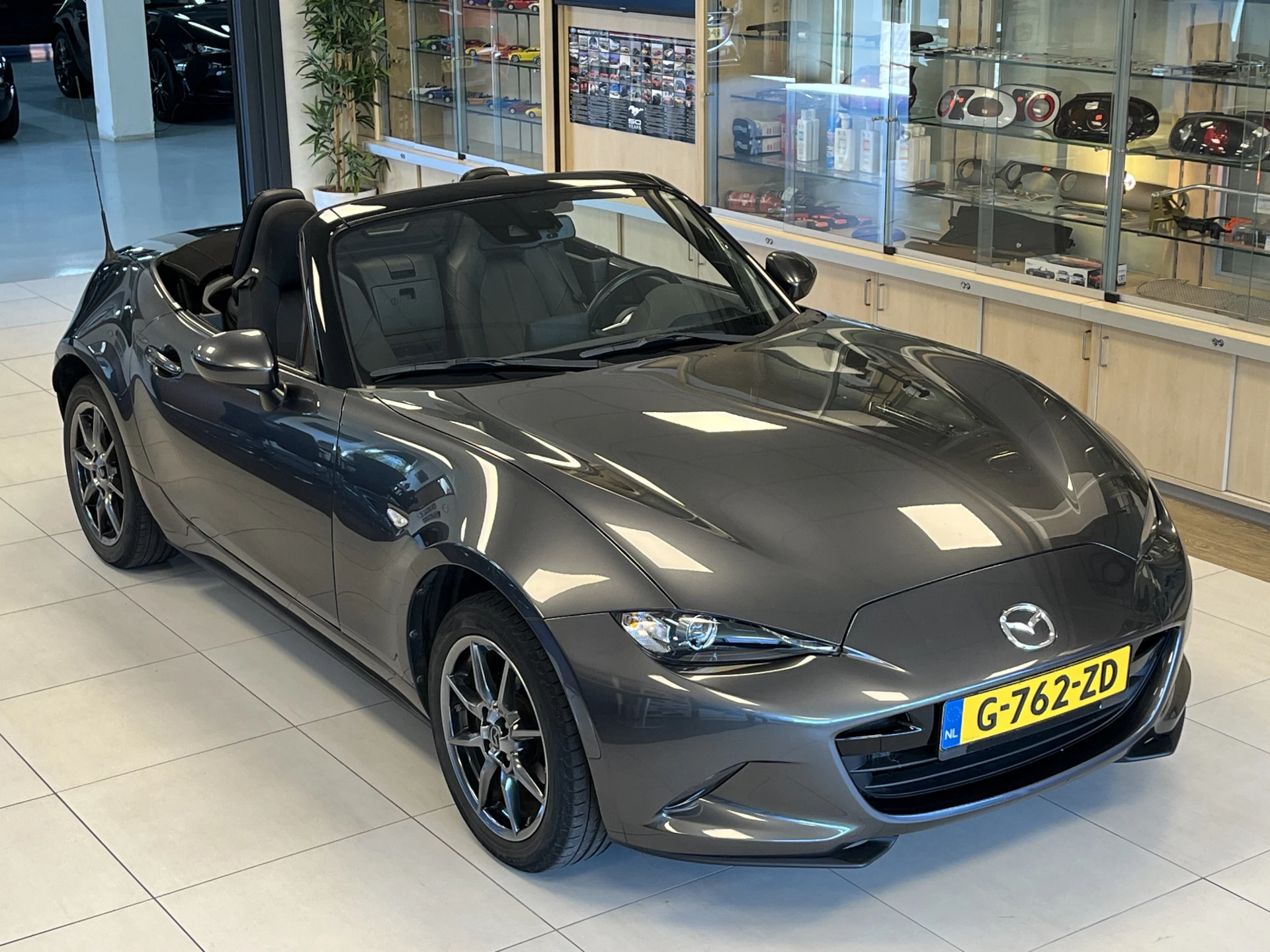 Hoofdafbeelding Mazda MX-5