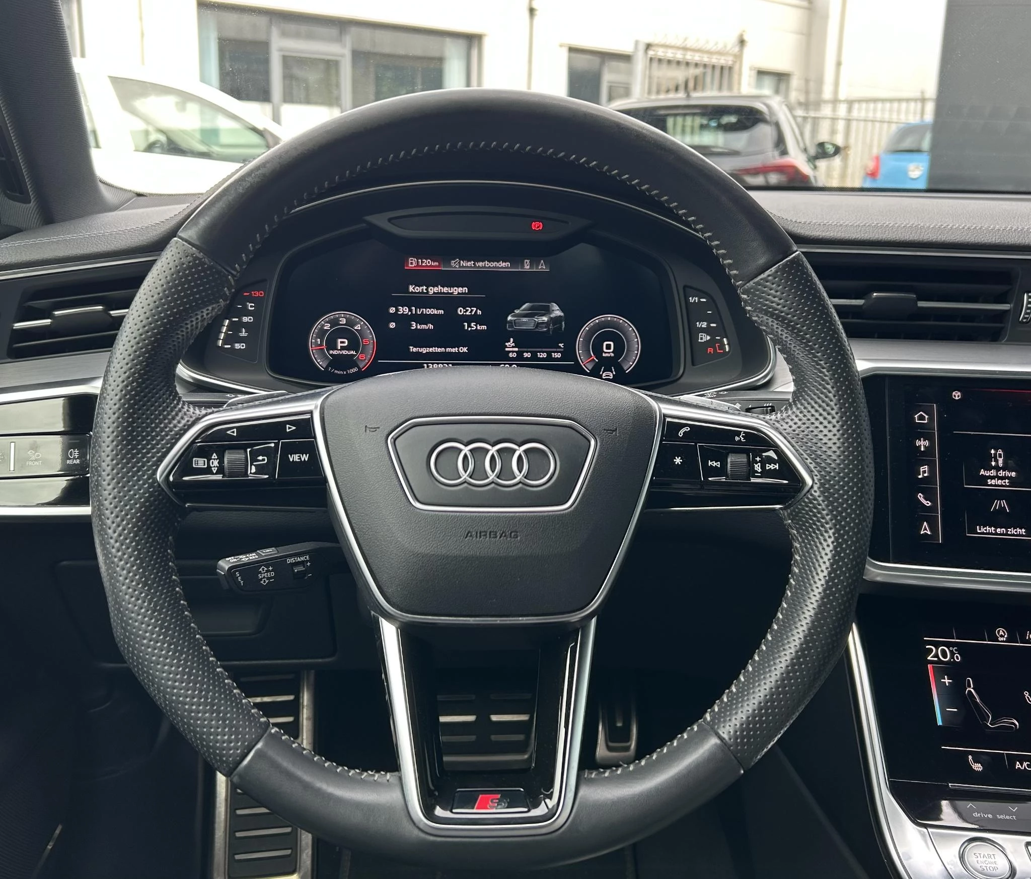 Hoofdafbeelding Audi A6