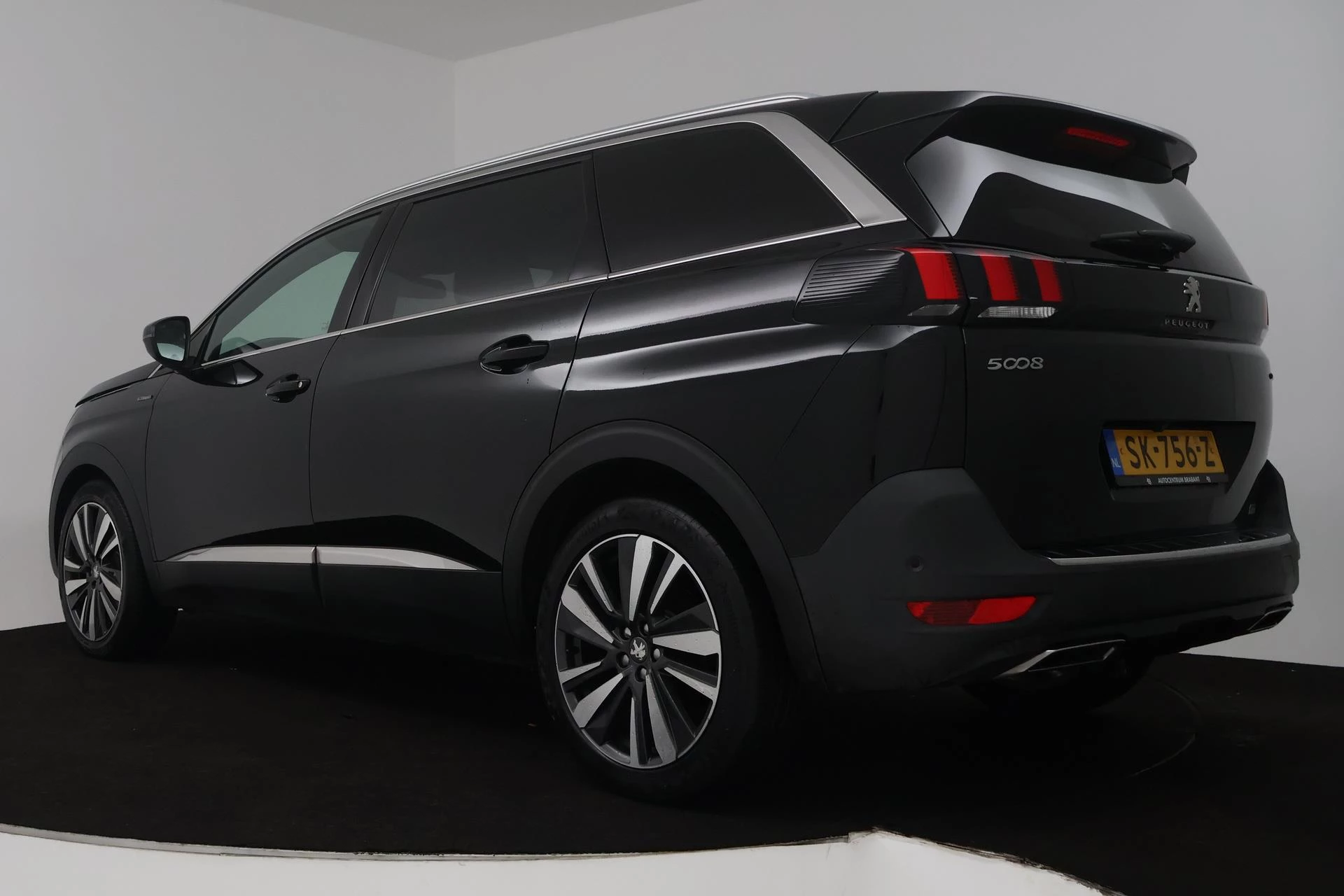 Hoofdafbeelding Peugeot 5008