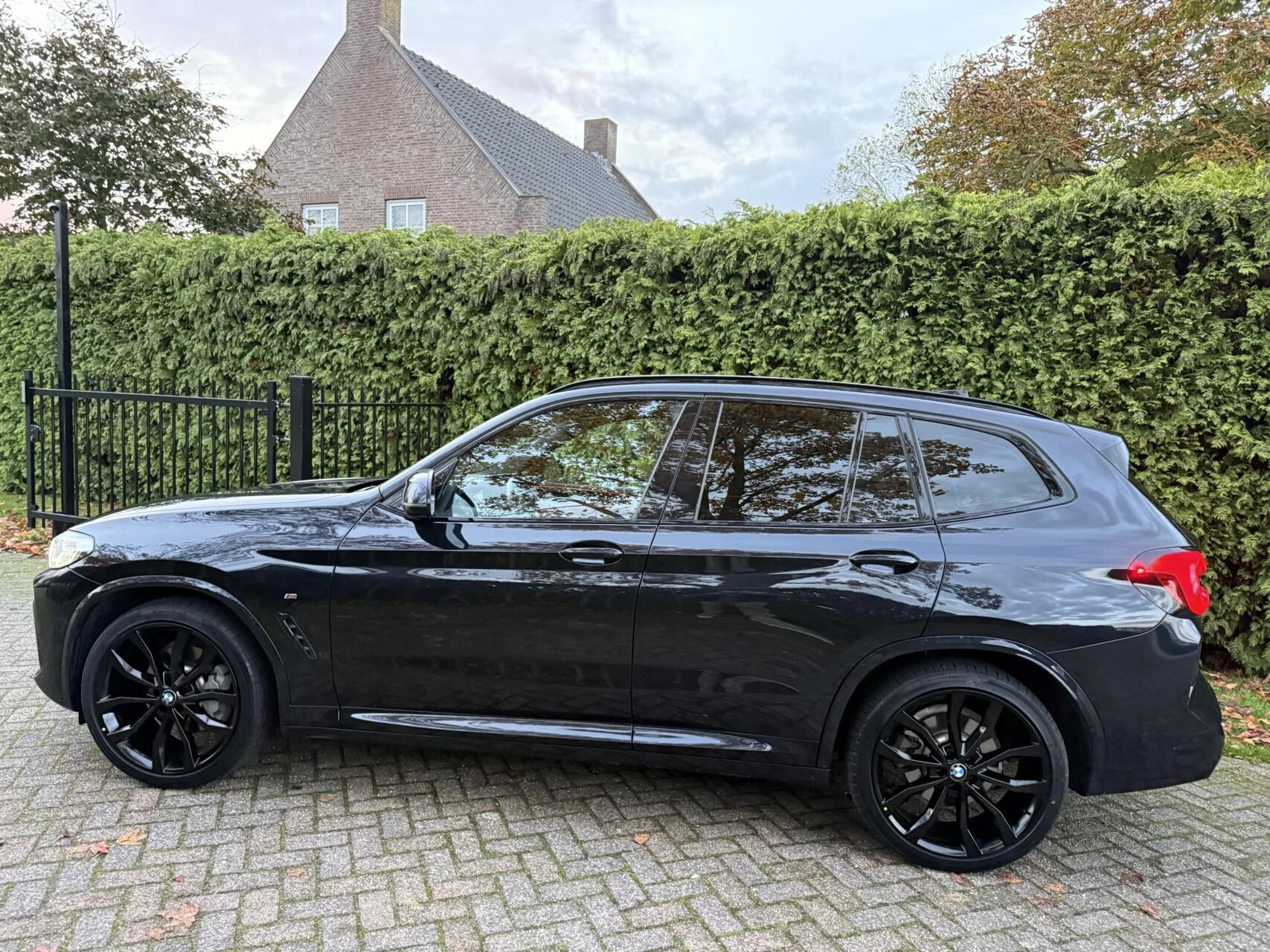 Hoofdafbeelding BMW iX3