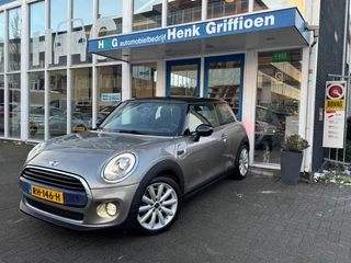 Hoofdafbeelding MINI Cooper MINI Cooper 1.5 Cooper Chili Business I Navigatie I Climate contr. I LED I Cruise contr.