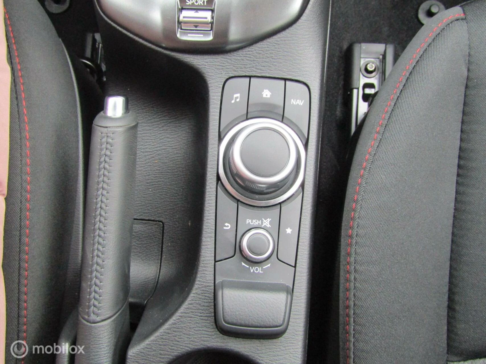 Hoofdafbeelding Mazda 2
