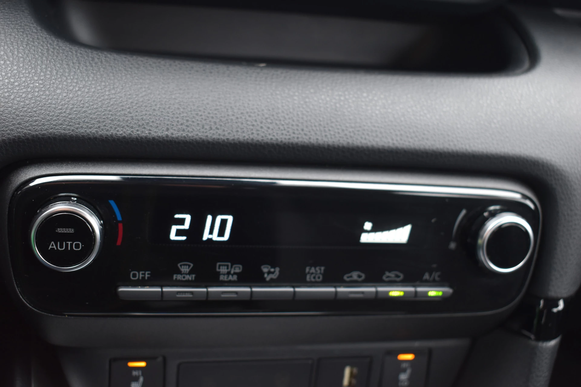 Hoofdafbeelding Mazda 2 Hybrid