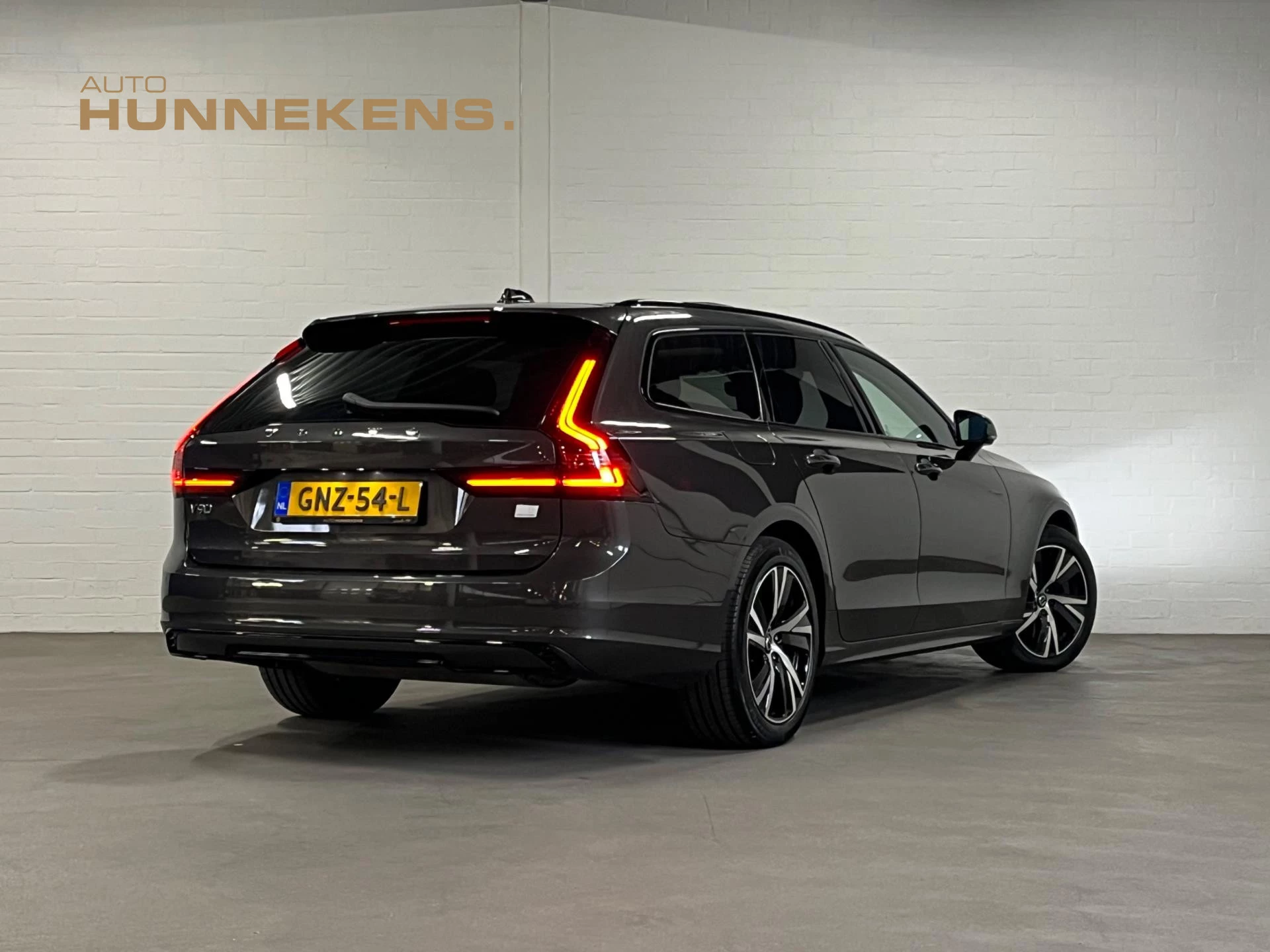 Hoofdafbeelding Volvo V90