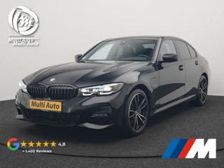 BMW 3 Serie 330e M Sport Plug In Hybrid 293pk Dealer O.H. PHEV | Adaptief Onderstel | Sfeerverlichting | Alcantara Sportstoelen Verwarmd | Virtual | Apple Carplay | Navigatie | DAB | 19"L.M |