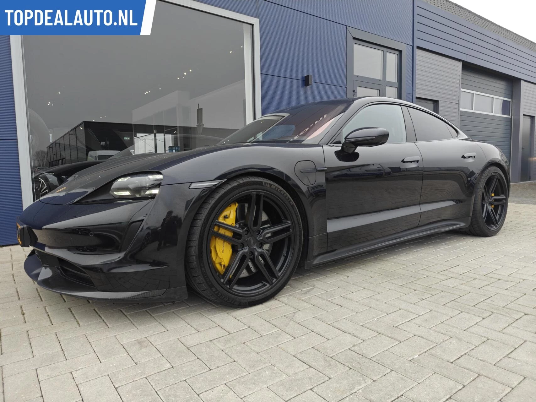 Hoofdafbeelding Porsche Taycan
