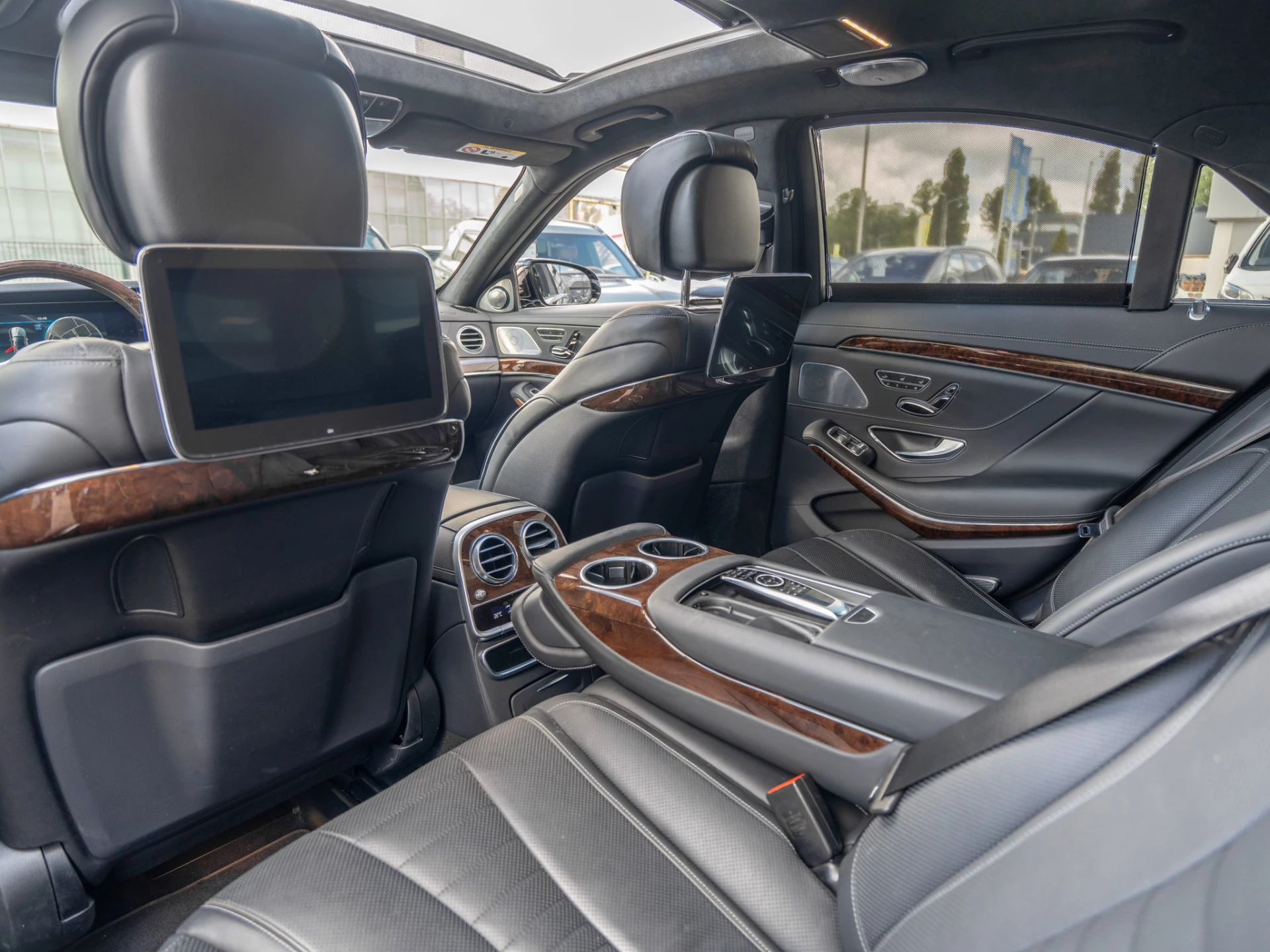 Hoofdafbeelding Mercedes-Benz S-Klasse
